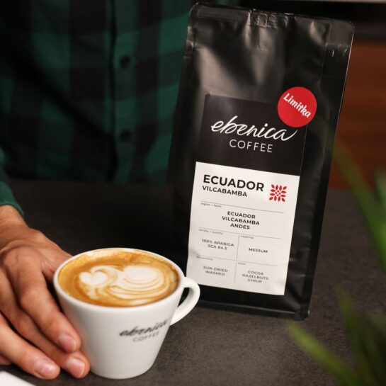 EBENICA Vilcabamba a šálka cappuccina