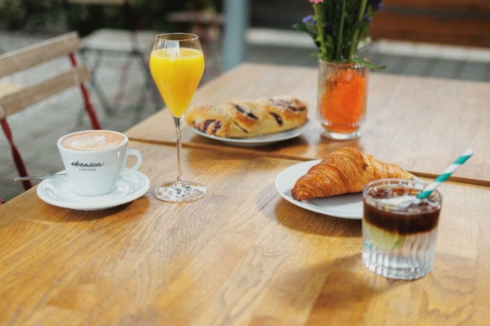 espresso tonic EBENICA COFFEE