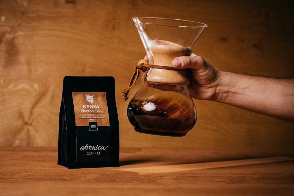 chemex a káva Kenya