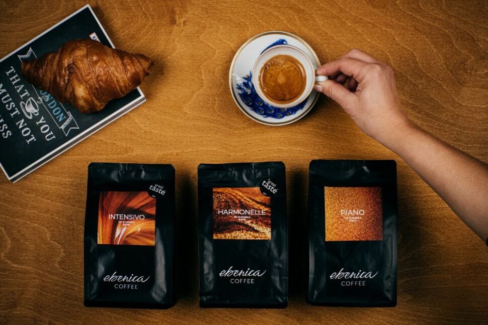 doppio káva ilustračný