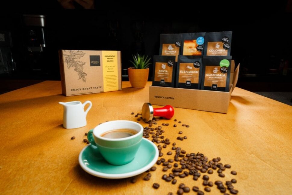 doppio káva ilustračný